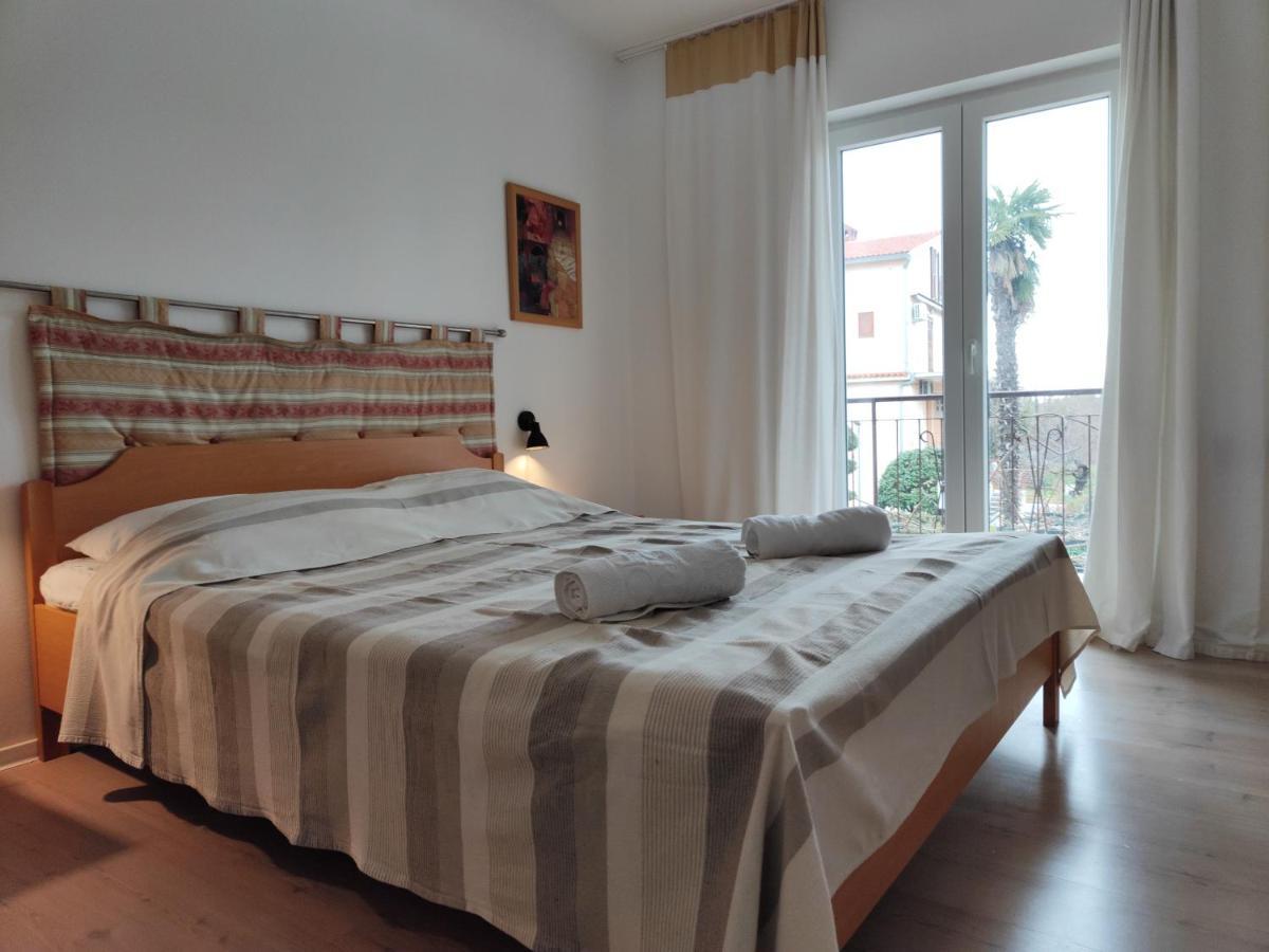 Rooms Ena Rovinj Exterior photo