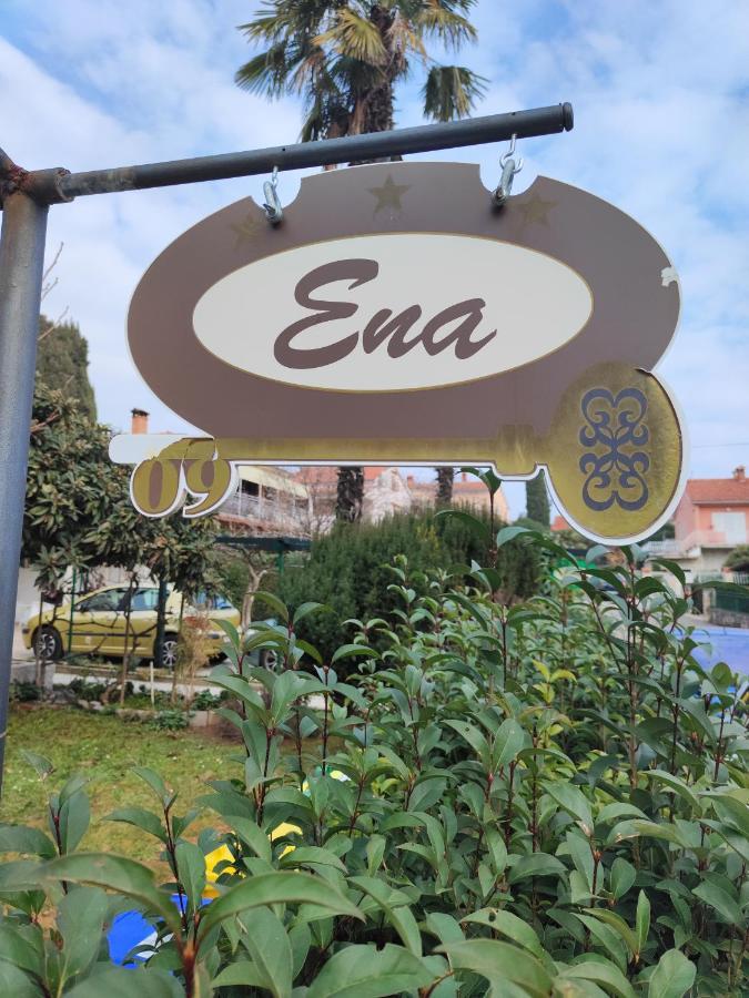 Rooms Ena Rovinj Exterior photo